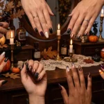 21 Simple Halloween Nails Ideas for Easy Spooky Style